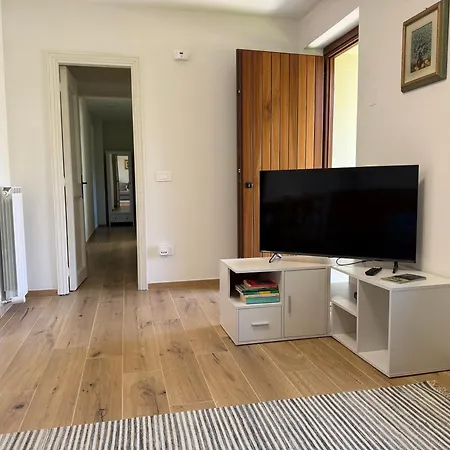 Apartment Il Poggiolo Dei Sibillini Castelmanardo